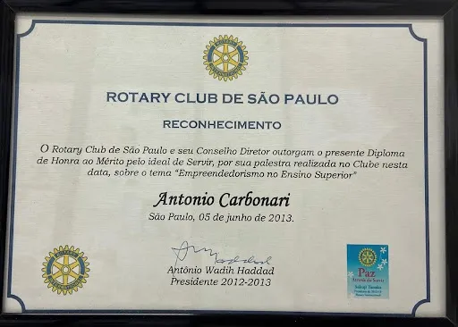 Diploma de Honra ao Mérito