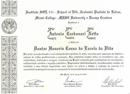 Doutor Honoris Causa da Escola da Vida